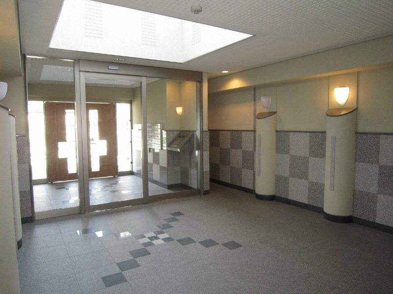 クレアーレ壱番館 オートロック付き