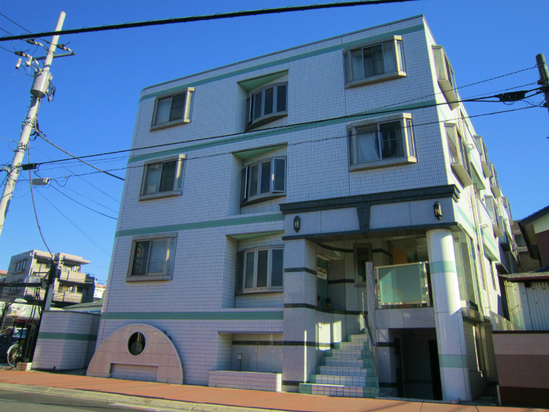 ロイヤルヒルズ 外観（１）.jpg