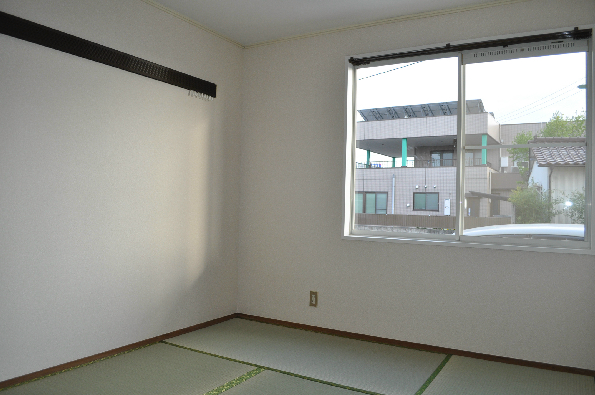 レピュート村山 和室4.5帖