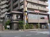 ベストハイツB レストラン：ﾃﾞﾆｰｽﾞ西船橋店　219m