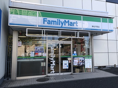クアトロShoto コンビ二：ファミリーマート 東松戸駅店　651m