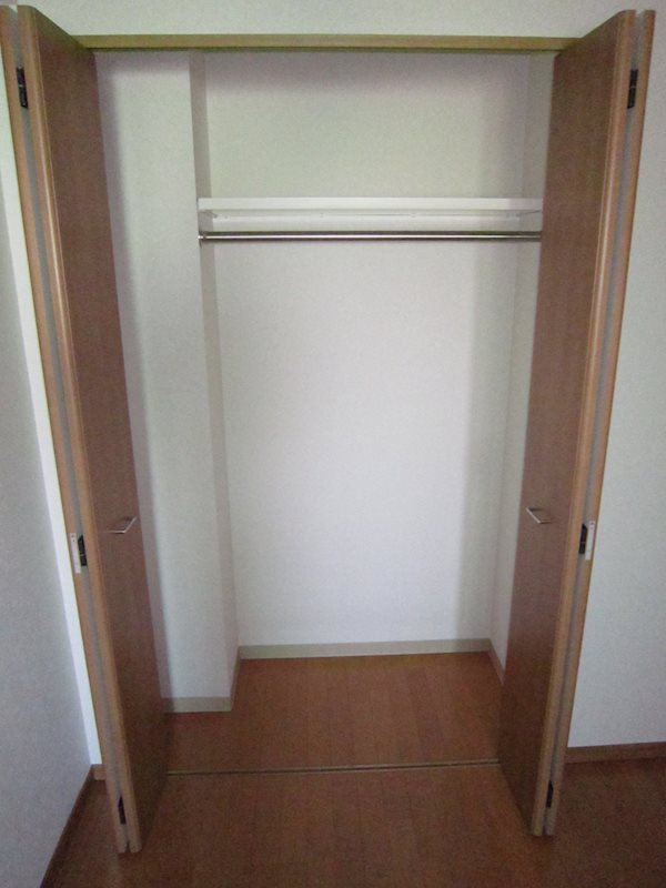 ラフィネエスト 奥行きがありたっぷり収納できます！