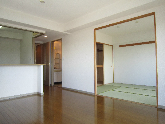 クレアーレ壱番館 開放的な空間です