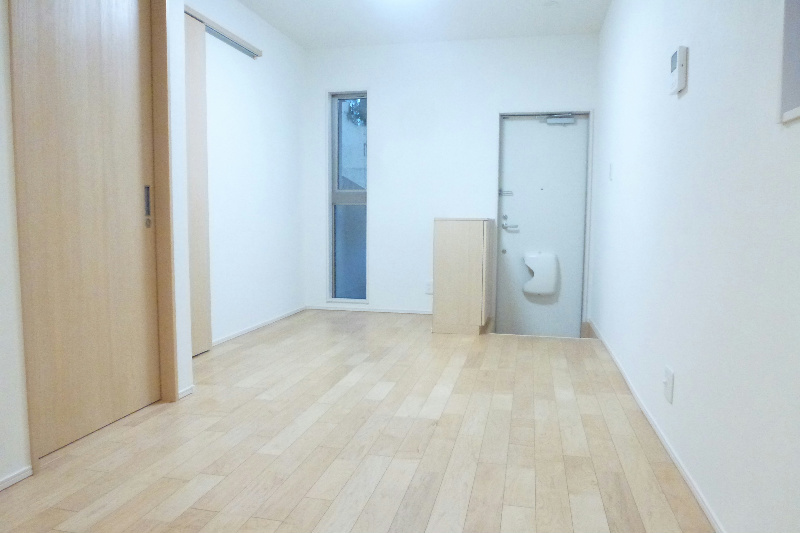 ルーツ壱番館 広々13帖のLDK
