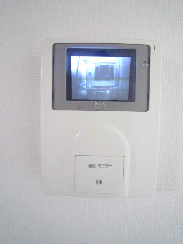 ニューシャルマン 安心のモニター付きインターホン。録画機能付きに交換しました！