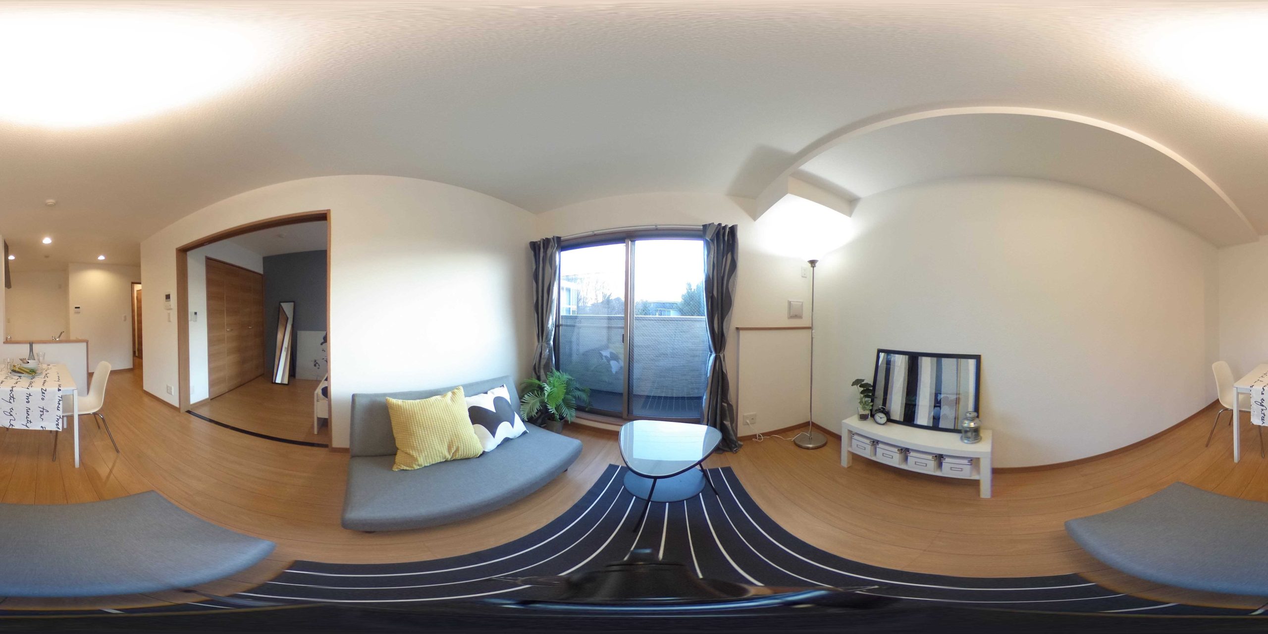 南向きの明るいお部屋♪(家具はイメージです)