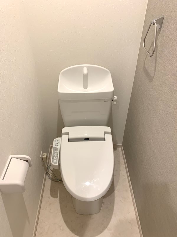 AQUA TERRACE ウォシュレット付き