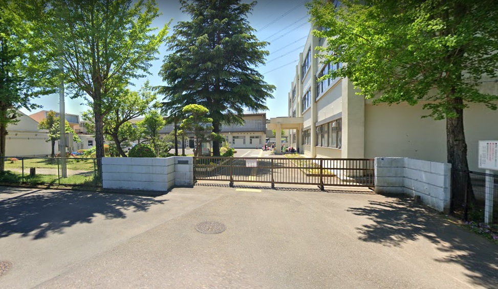 アネックスアリス 小学校：佐倉市立下志津小学校　248m