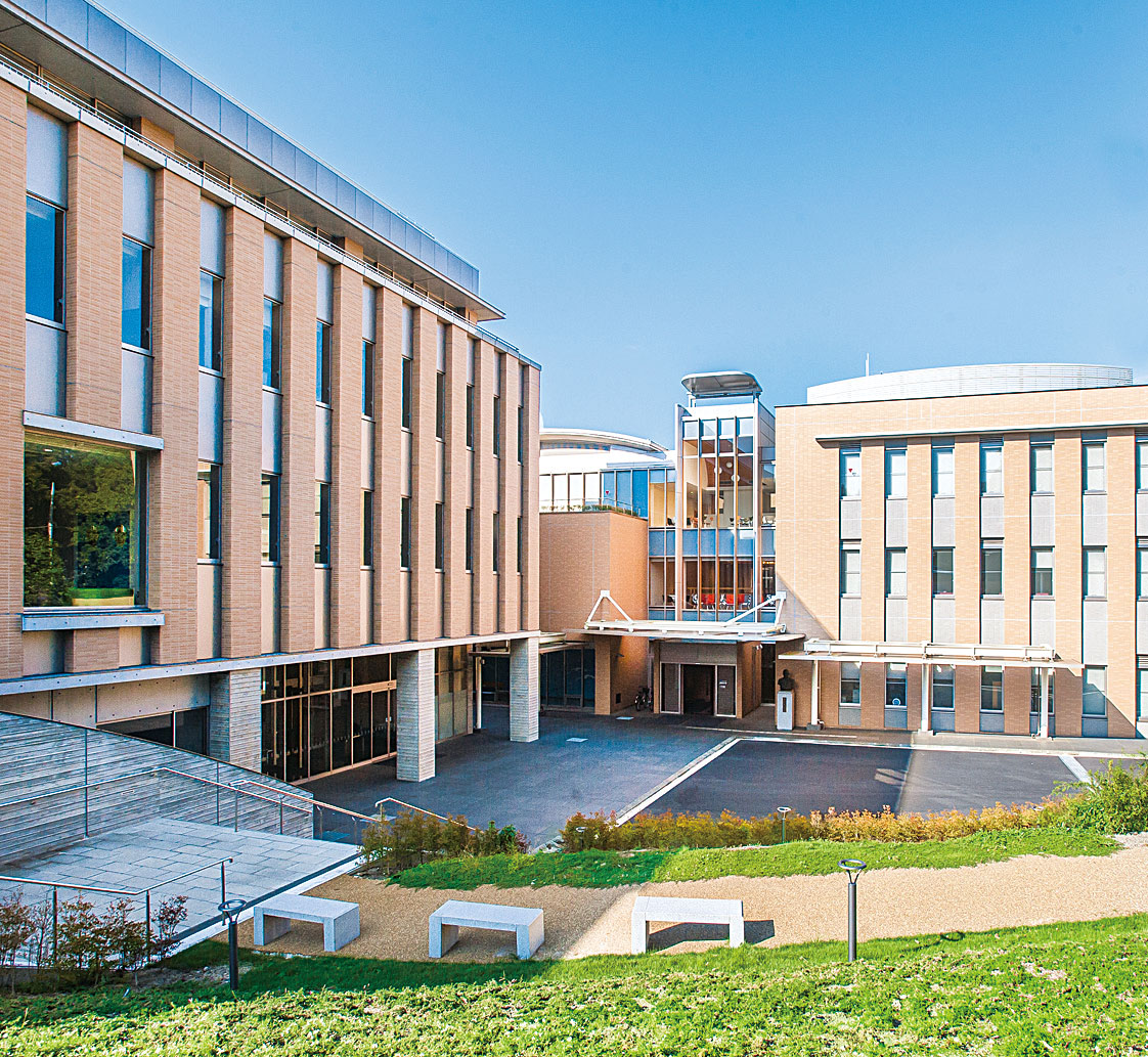 BLUMEN　HAUS 大学・短大：私立淑徳大学千葉ｷｬﾝﾊﾟｽ　732m