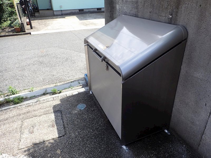 ライズ・コム 敷地内ゴミ置き場