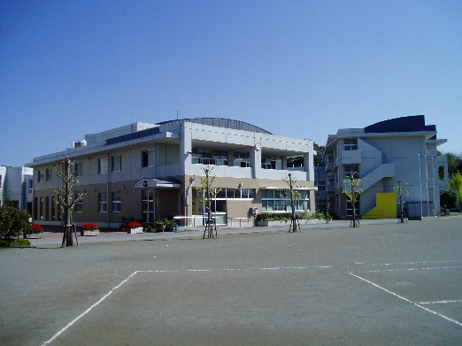 シティハイムチハル 中学校：千葉市立有吉中学校　339m