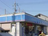 カーサおゆみ野 コンビ二：ローソン 千葉おゆみ野南二丁目店　185m