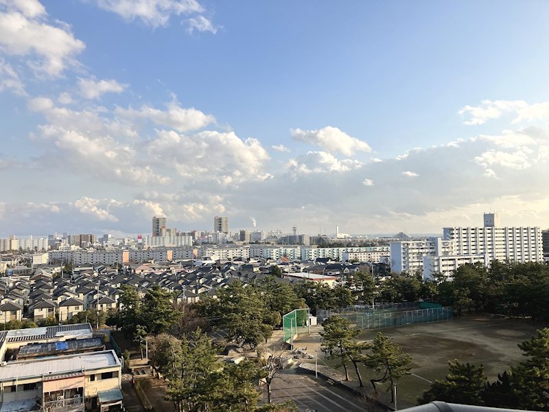 検見川パークマンション 19.眺望2.jpg