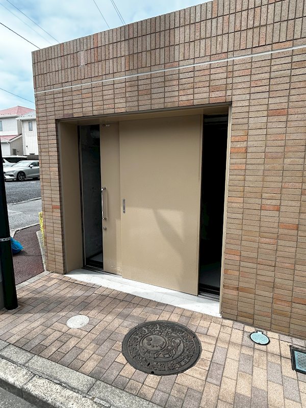 The NOBUTO HILLS GARDEN COURT 敷地内ゴミ置き場